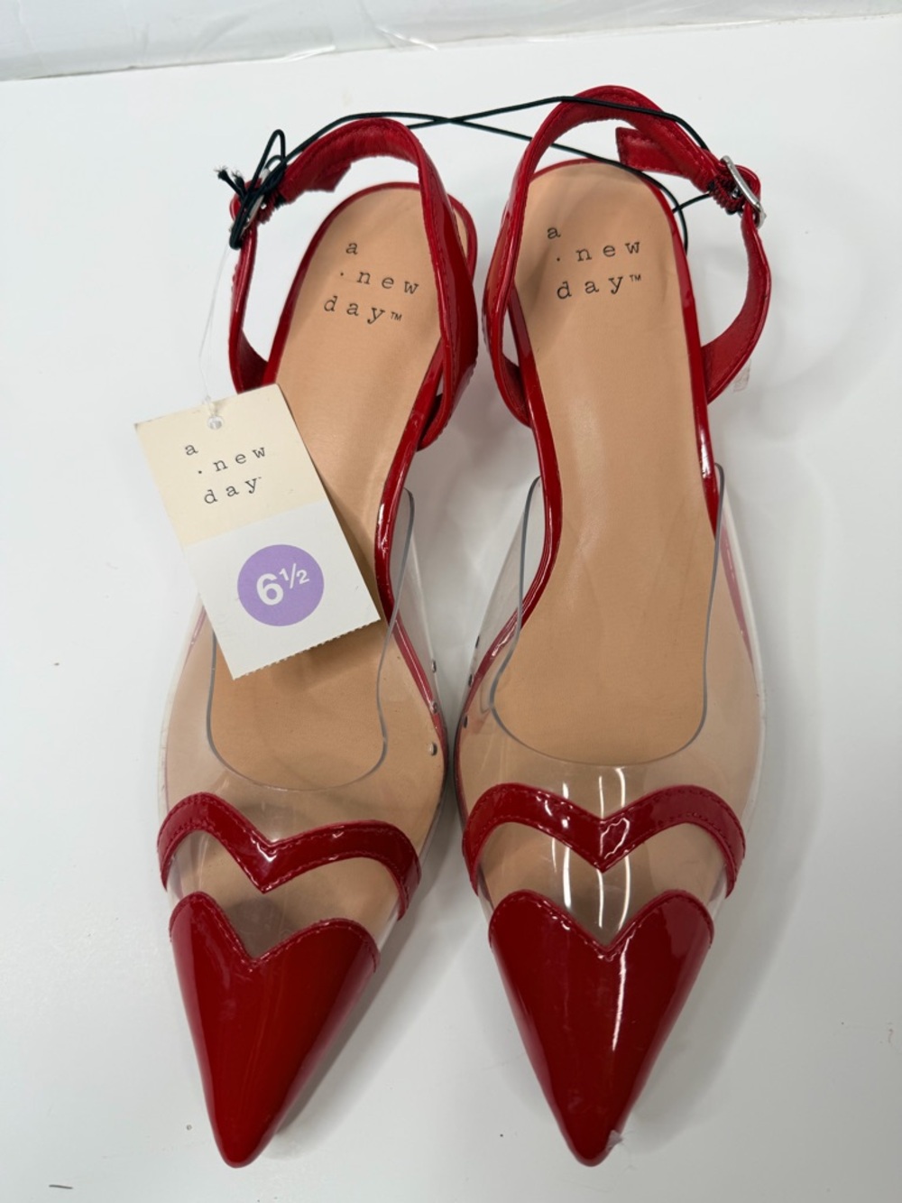A New Day Red Patent PVC Heart‎ Detail Kitten Heel Slingbacks NWT Size 6.5